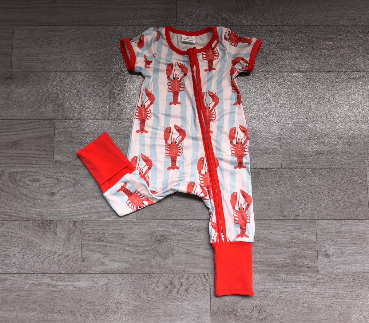 Pre order short sleeve crawfish zippy pjs