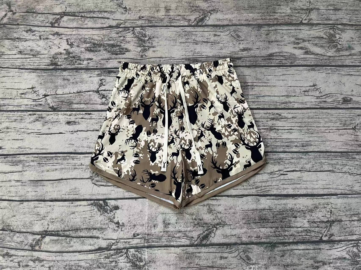 SS0371 Adult Women Green Deer Hunting Summer Shorts