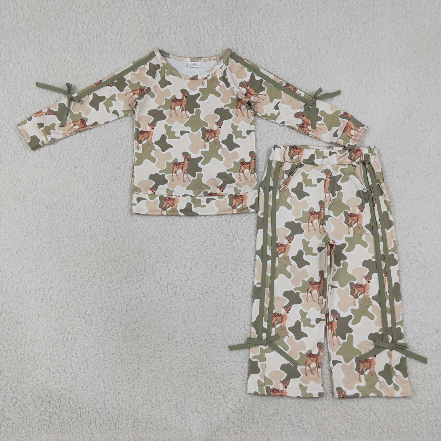 long sleeve camo deer print pants outfit