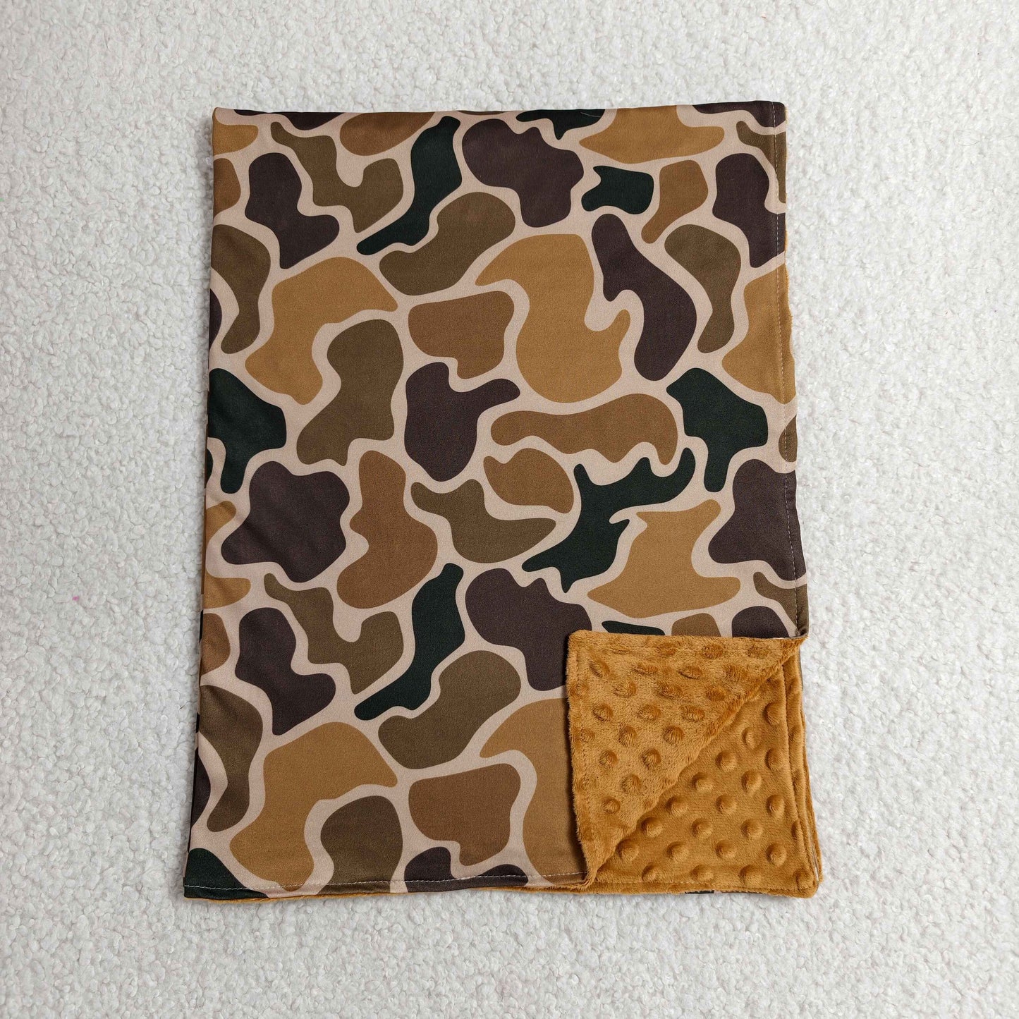 camo blanket