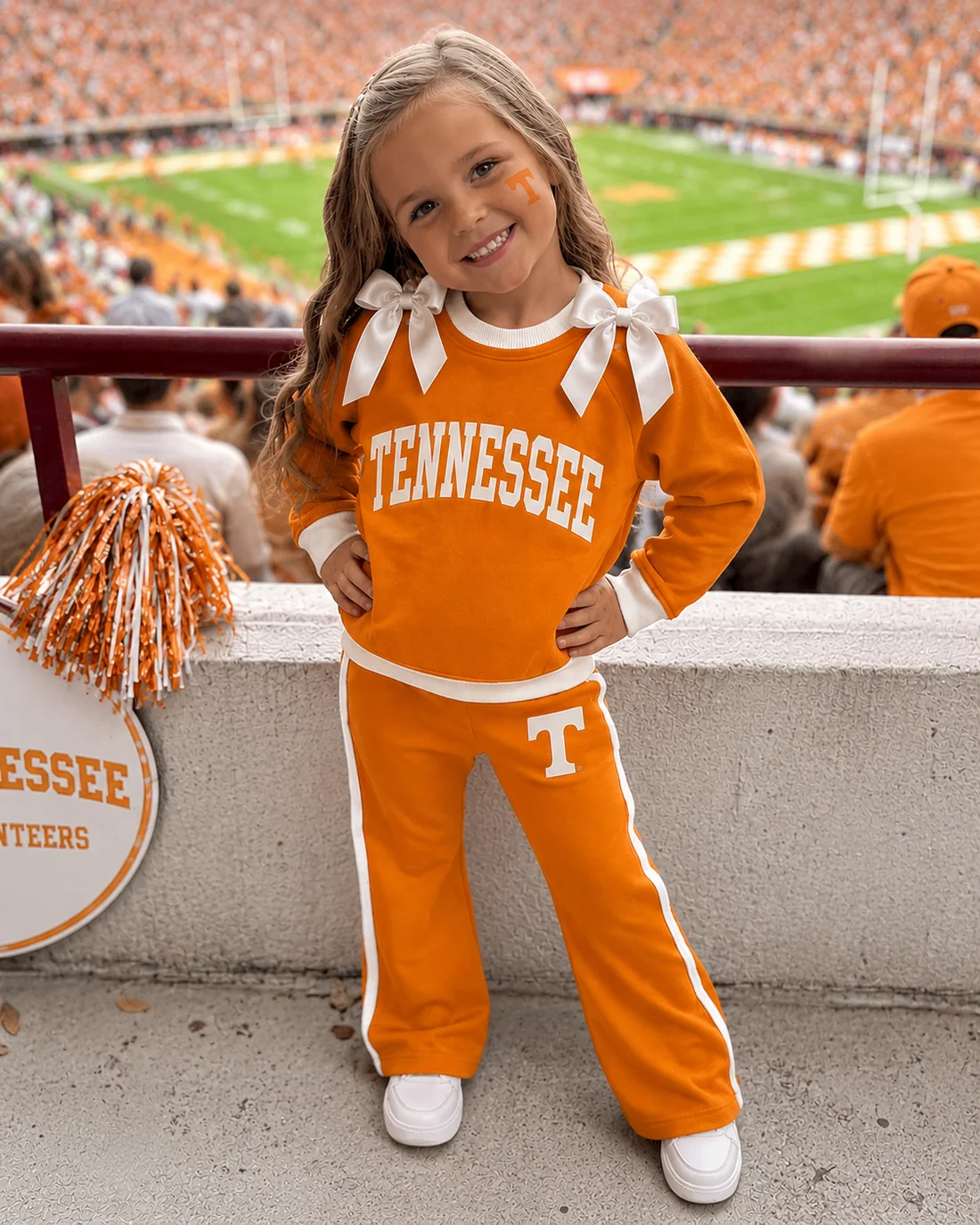 MOQ 5 one items TAT 7-8weeks football team girl outfit