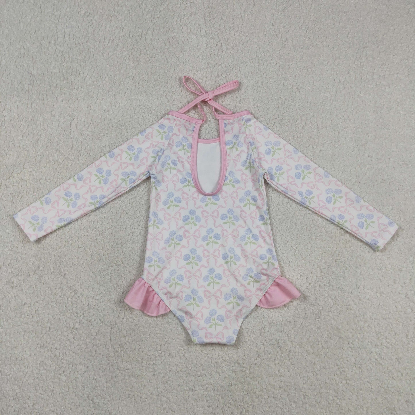 S0655 Blue Hydrangea Bouquet with Pink Bow Long Sleeve One Piece Rash Guard
