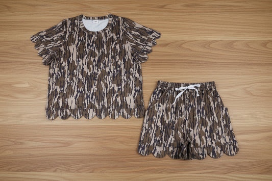 adult clothes women camo scallop shorts set