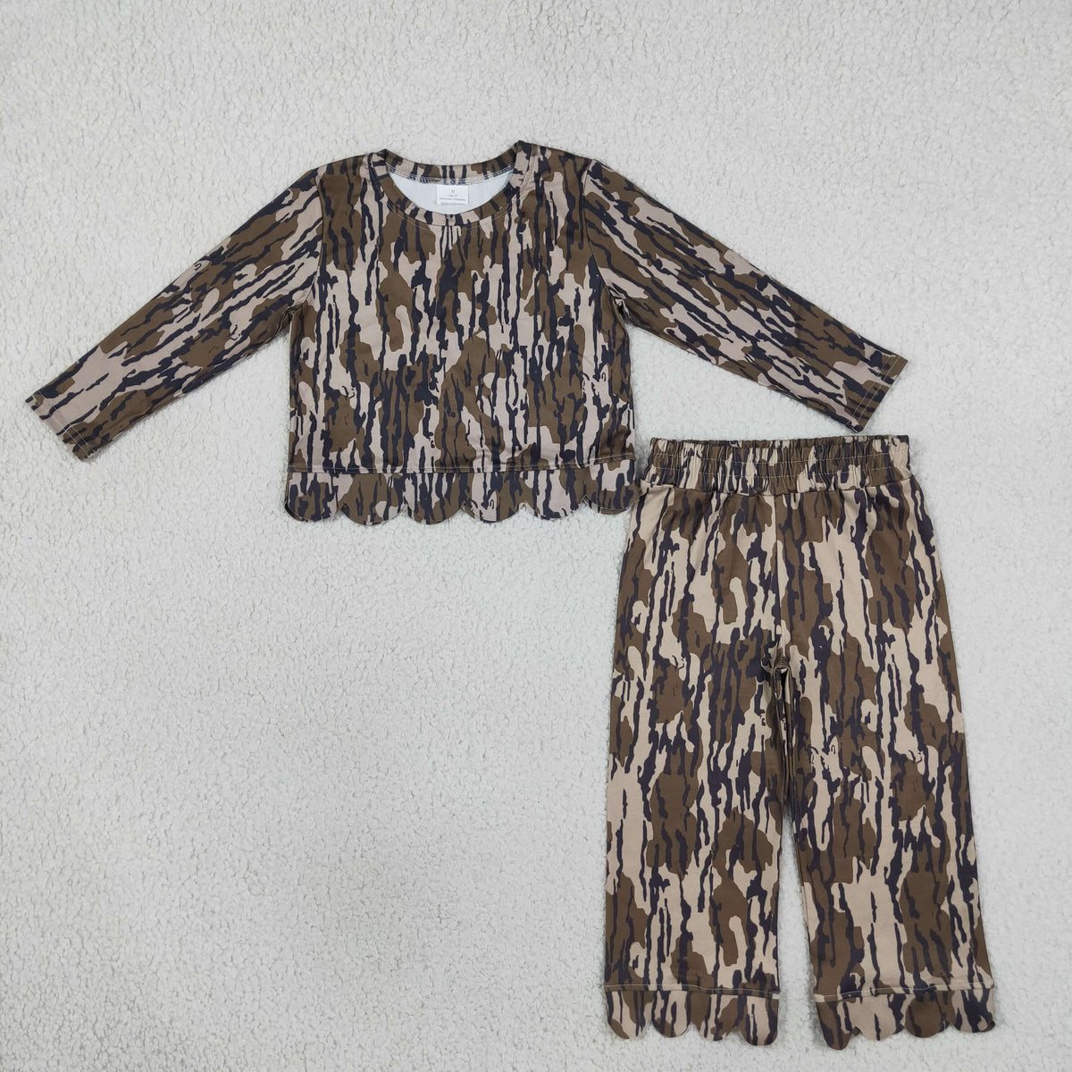 camo scallop pants outfit girls clothes