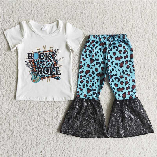 D4-15 Letter Short Sleeve Top Blue Leopard Sequin Flare Pants