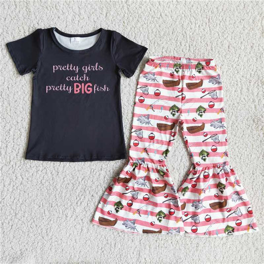 D11-5 Black Lettering Short Sleeve Top Boat Flare Pants Set