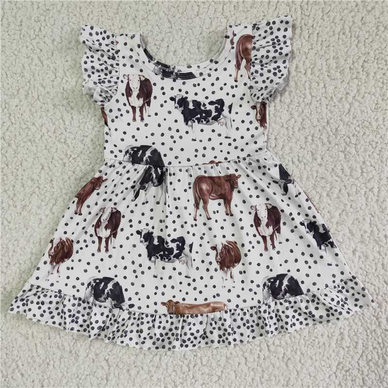 GSD0072 girl cow white background black dot flying sleeve skirt