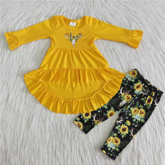 6 A26-27 Offset Printed Bull Head Sunflower Yellow Long Sleeve Suit