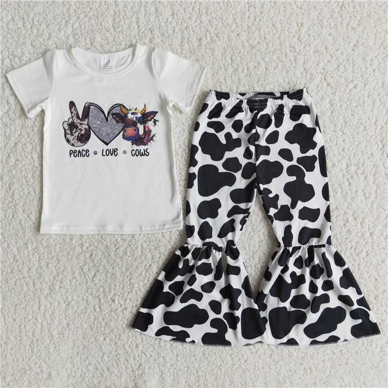 E12-26 Gesture Love Cow Short Sleeve Cow Pattern Flared Pants