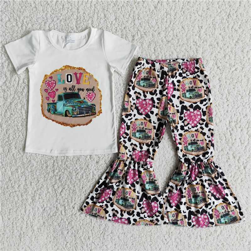 E13-26 White Short Sleeve Heart Flared Pants Valentine's Day Suit