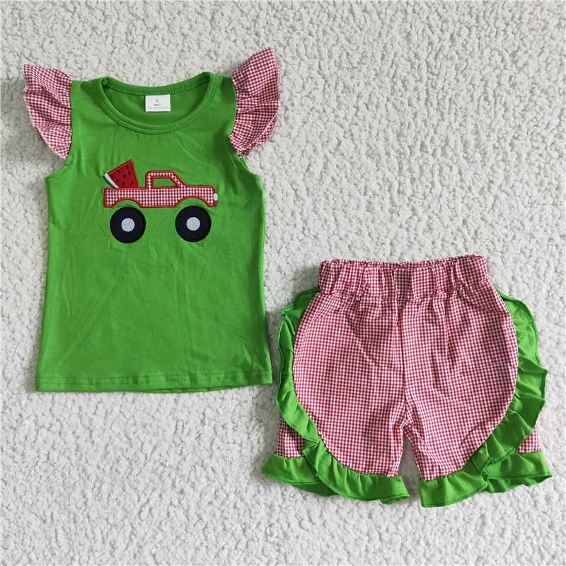 GSSO0122 Girls Car Embroidered Green Flying Sleeves Red Plaid Shorts Suit