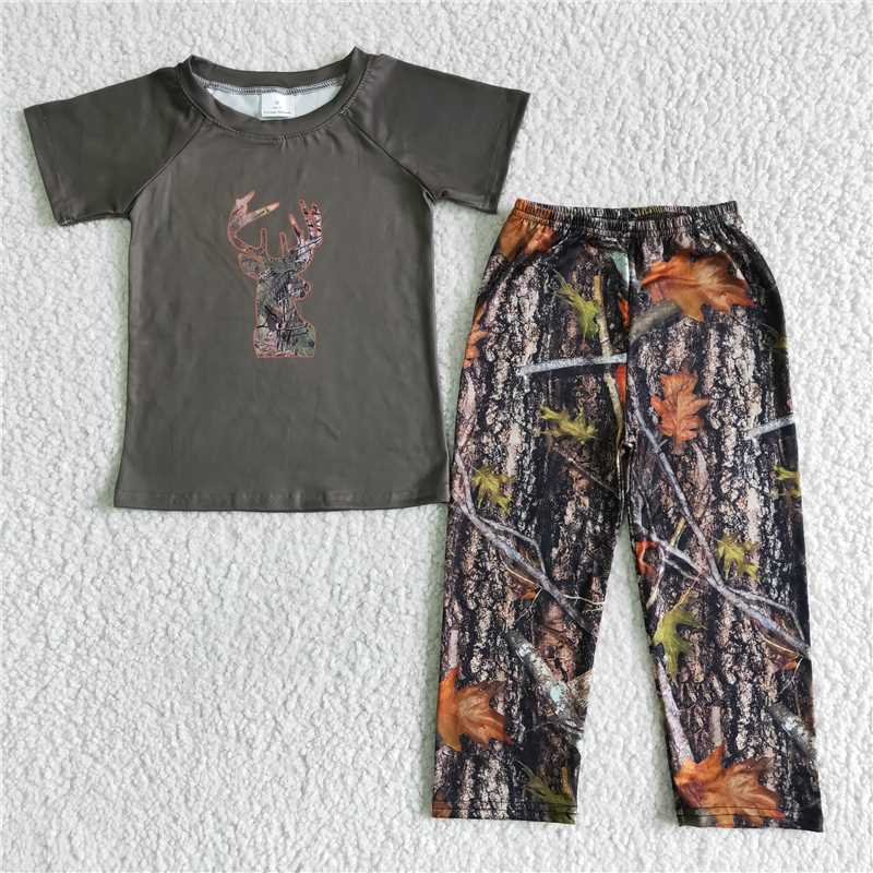 A1-11 Boys Deer Army Green Top Maple Leaf Straight Pants Set