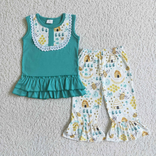 A8-12 Sleeveless Green Top Bee Flare Pants Outfit