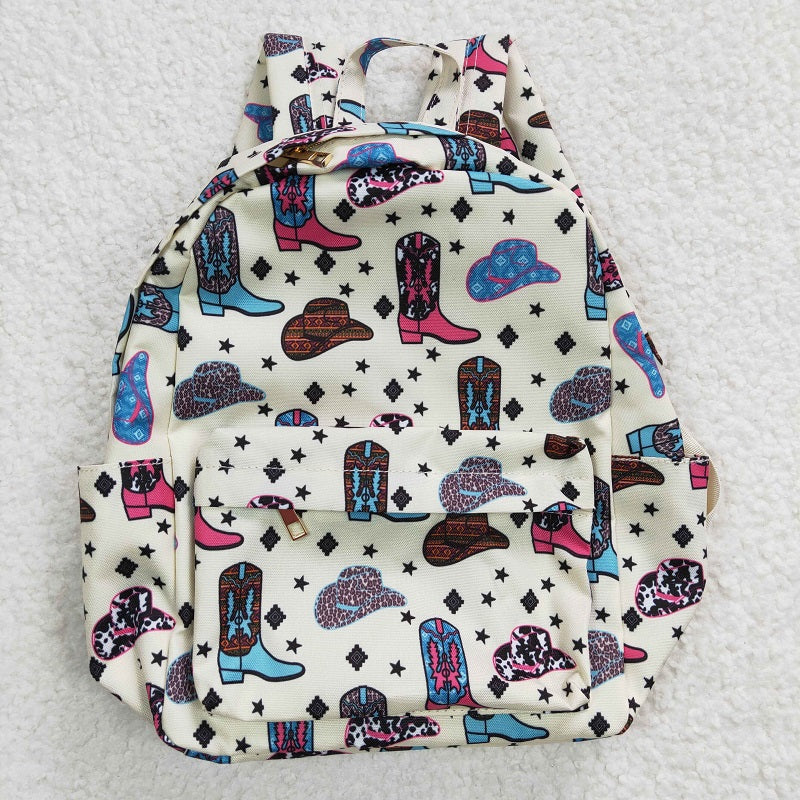 BA0045 Boots Hat Beige Backpack