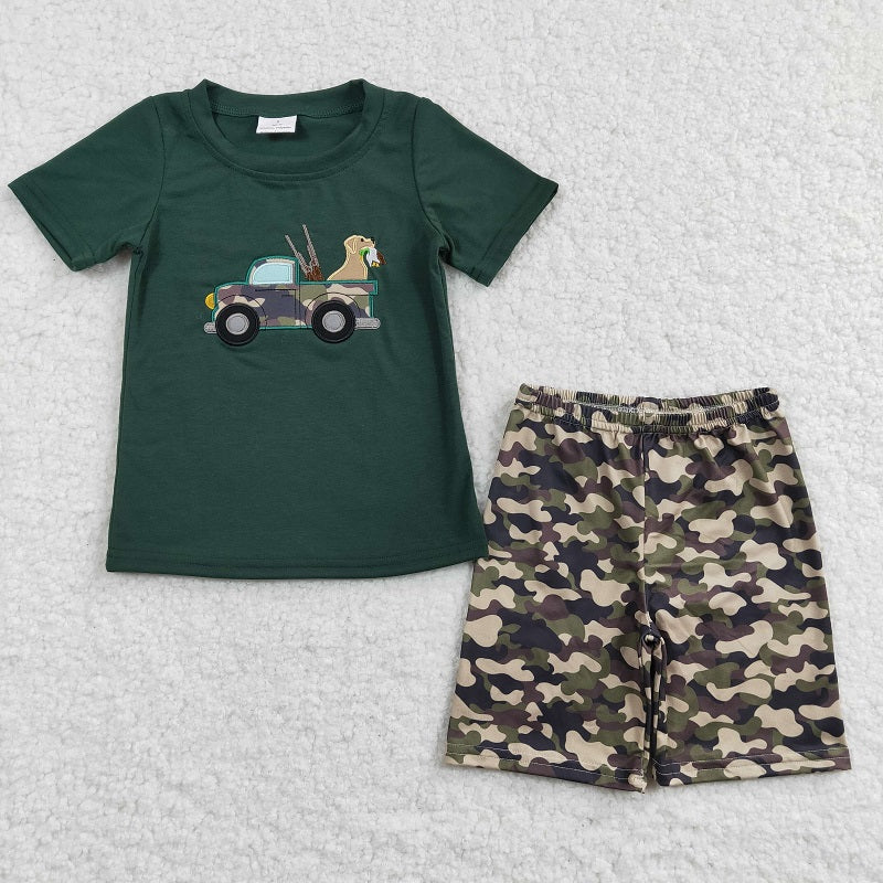 BSSO0111 Boys Embroidered Camouflage Car Dog Green Short Sleeve Shorts Set D 816