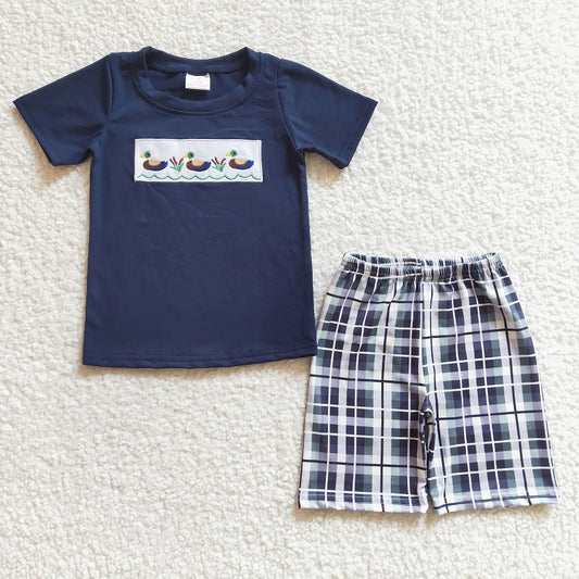 BSSO0128 Boys Embroidered Rice Duck Navy Blue Short Sleeve Plaid Shorts Set