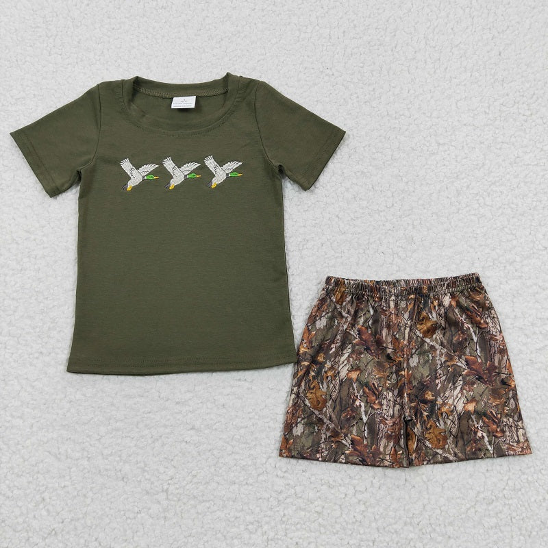 BSSO0238 Baby Boys Embroidered Three Rice Ducks Green Short Sleeve Shorts Set