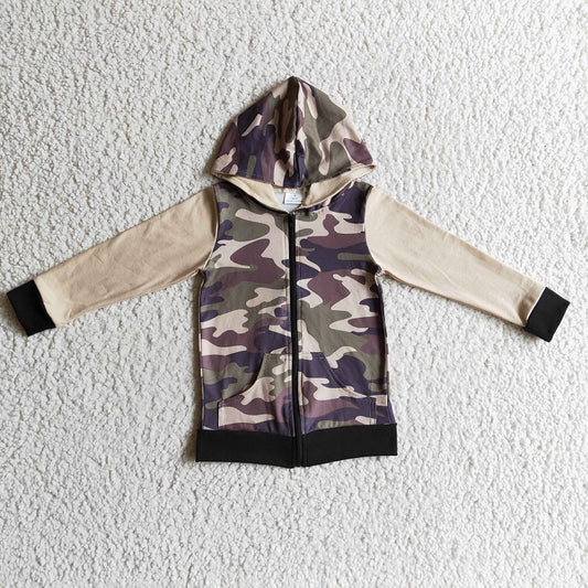 BT0085 Boys Camo Hooded Zip Long Sleeve Top